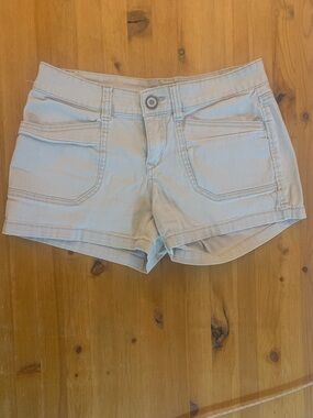 UNIONBAY Light Beige Low-Rise Jean Shorts